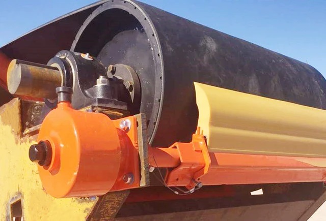 conveyor idler