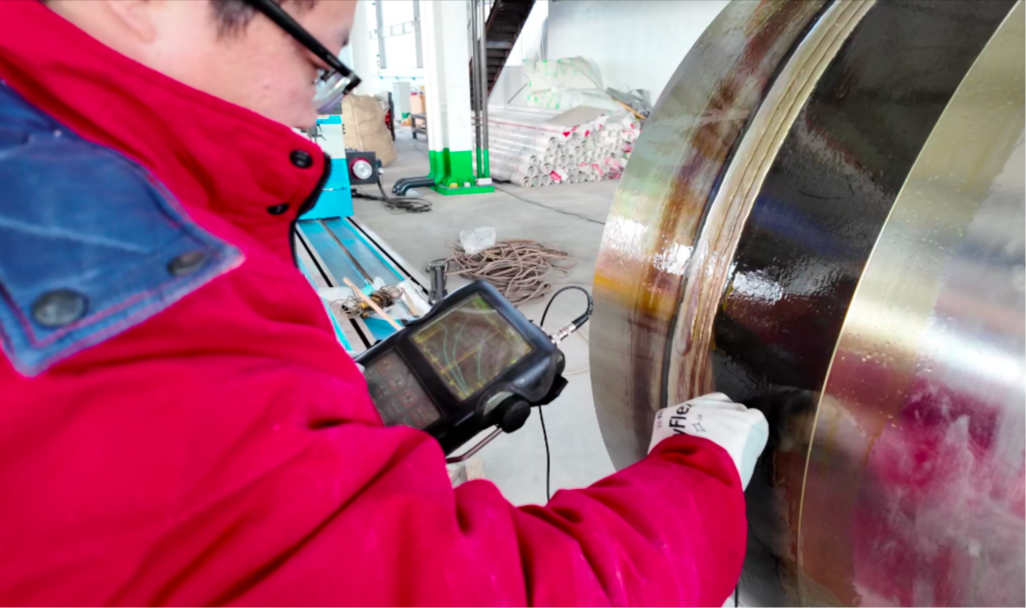 The JIENASI pulley is currently undergoing ultrasonic testing.